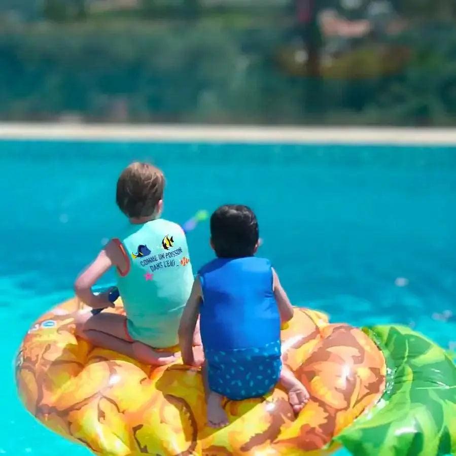 Maillot bébé bouée sale